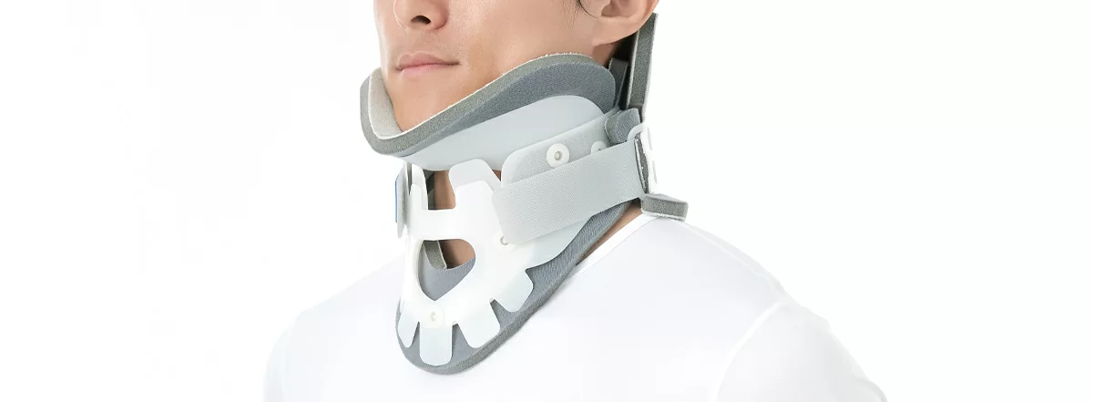 Reinforced Cervical Collar (4)